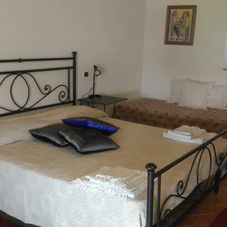 Ermes فندق مبيت وإفطار Bellante